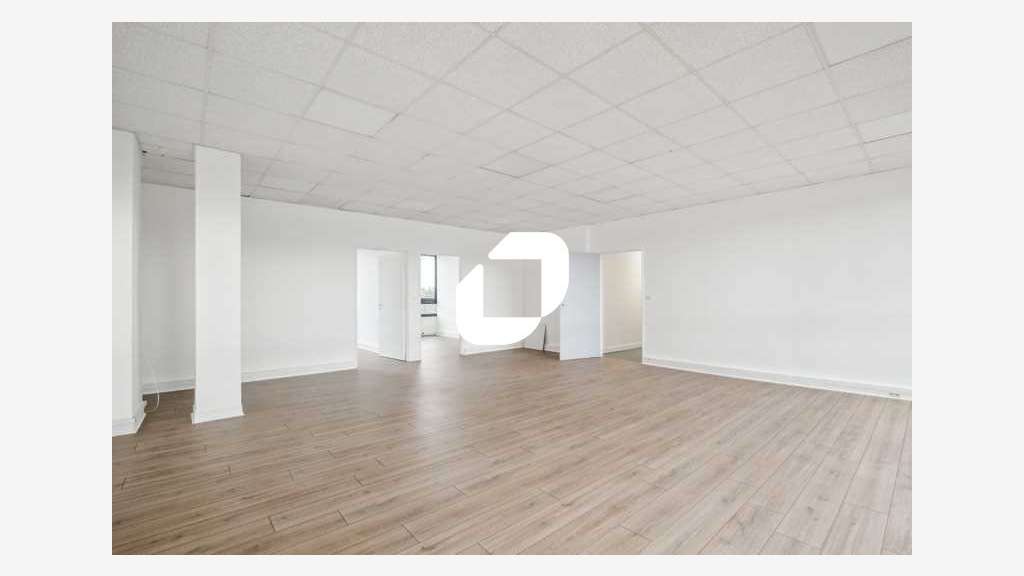 A louer Bureaux 108m² Sarcelles