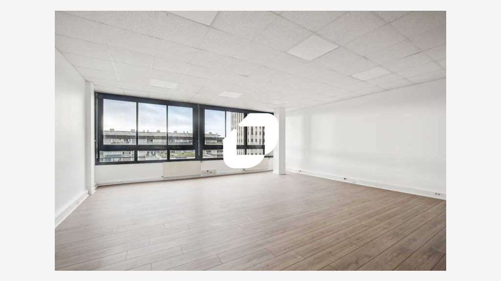 A louer Bureaux 213m² Sarcelles