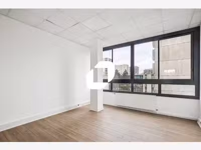 A louer Bureaux 108m² Sarcelles