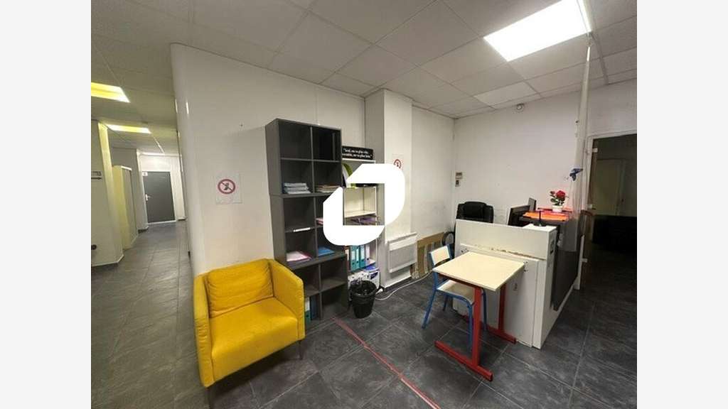 A louer Bureaux 428m² Sarcelles