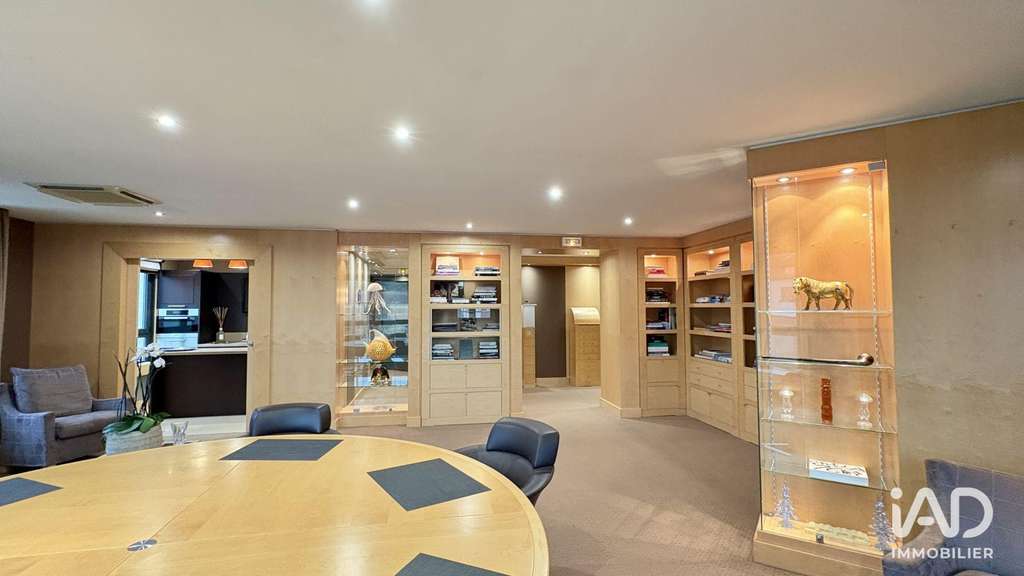 A louer bureaux meublés 145m² en R+1 Sarreguemines
