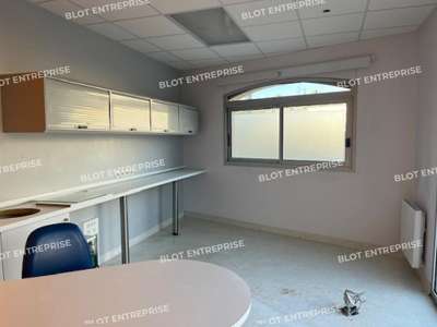 À louer  plateau de bureaux 160m² RDC à Sarzeau