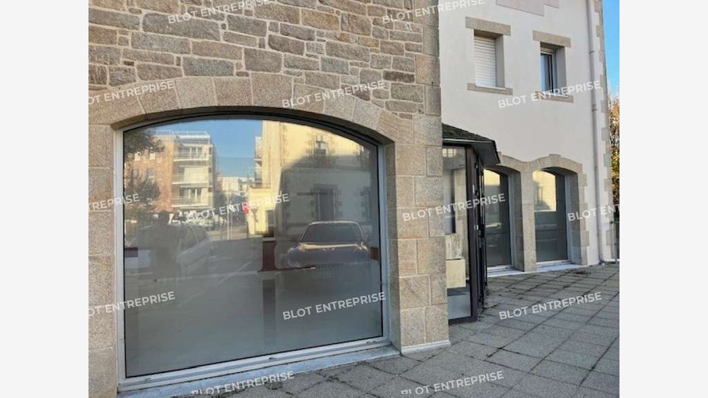 À louer  plateau de bureaux 160m² RDC à Sarzeau