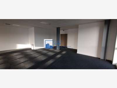 À louer bureaux 134m² R+1 à Saumur Sud