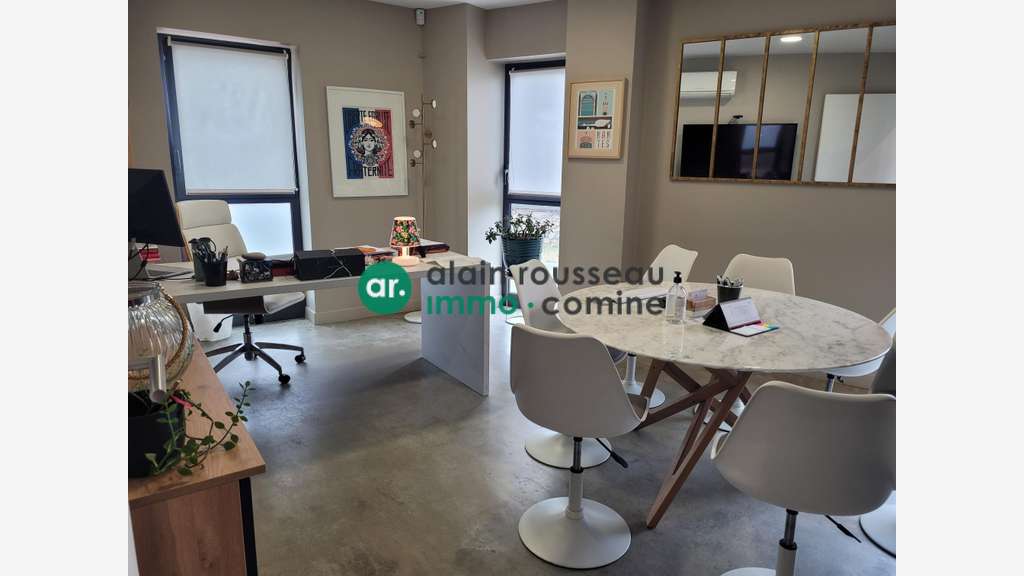 A louer bureaux 229m² en très bon état à Sautron