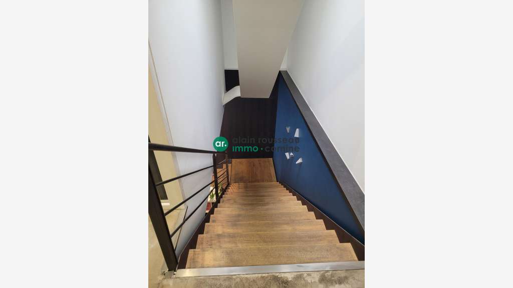 A louer bureaux 229m² en très bon état à Sautron
