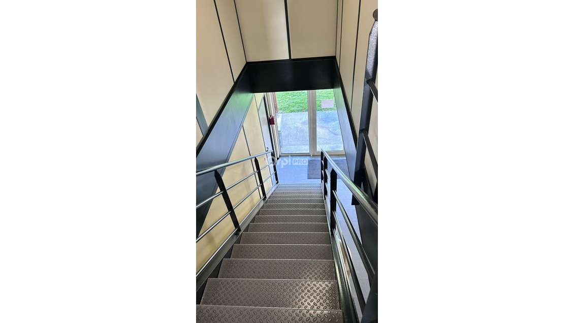 Bureau 15m² à louer à Sauvagnon 