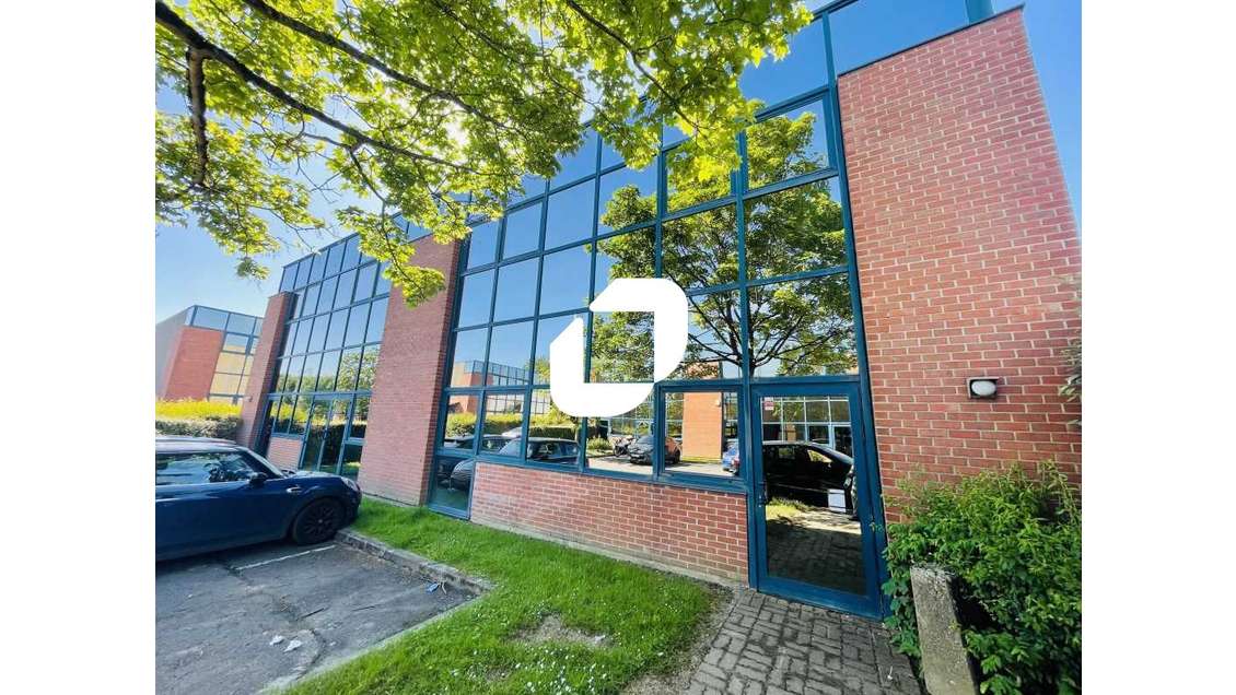 A louer Bureaux 332m² Savigny le temple