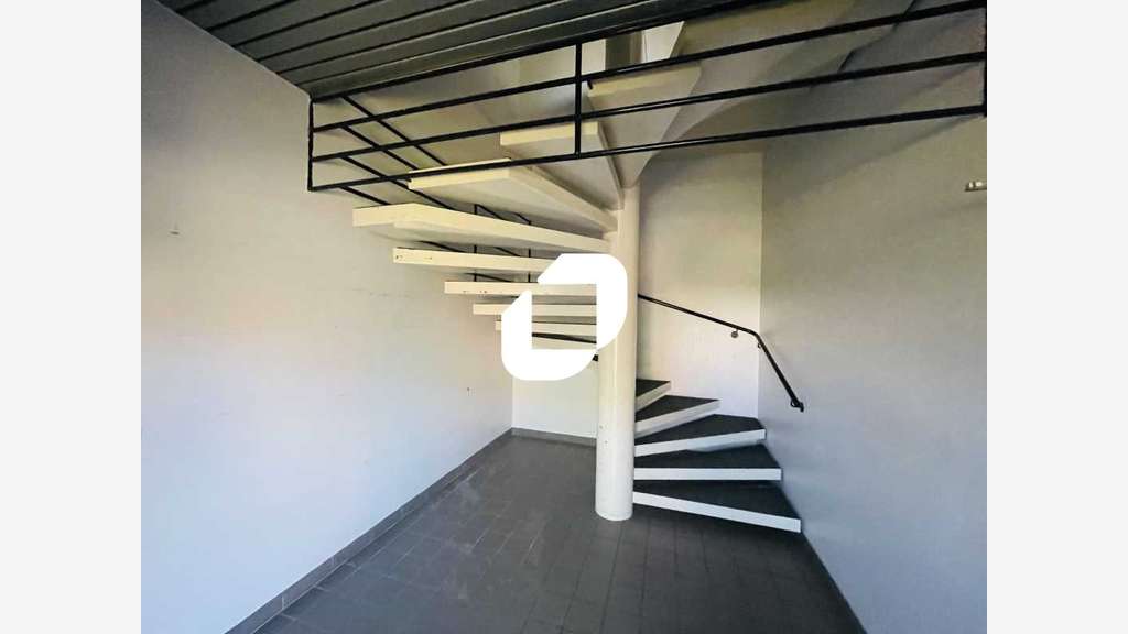 A louer Bureaux 332m² Savigny le temple