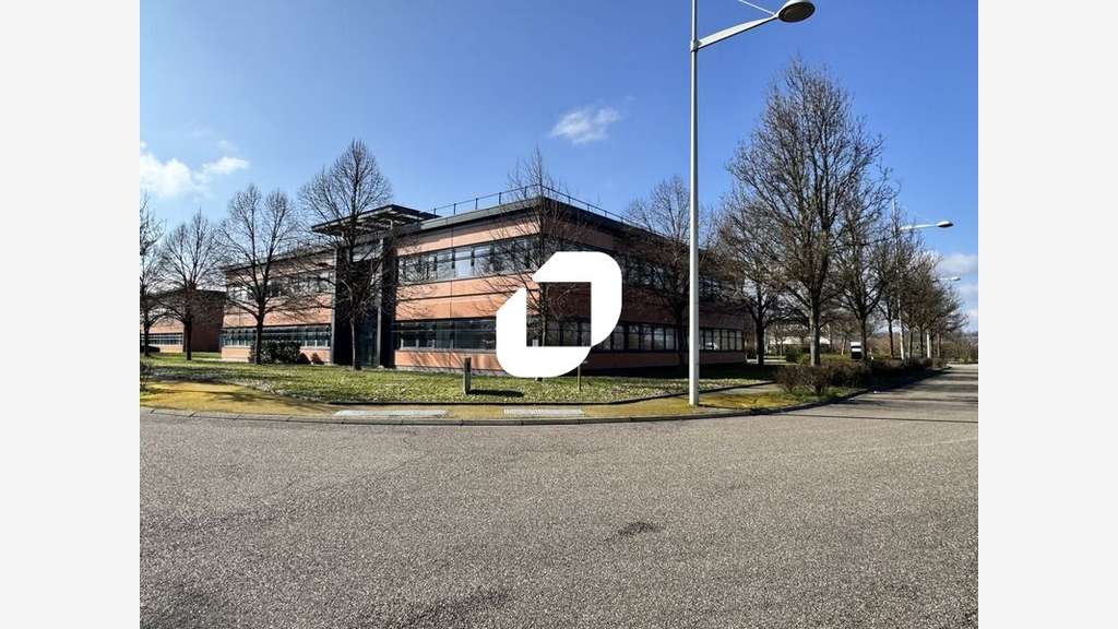 A louer Bureaux 151m² Schiltigheim