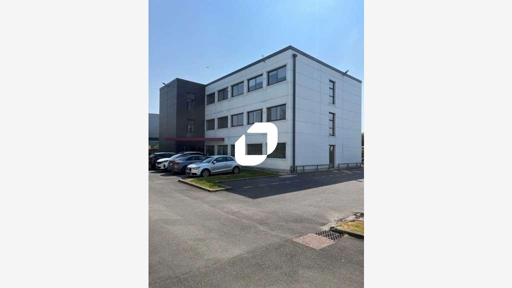 A louer Bureaux 1240m² Seclin