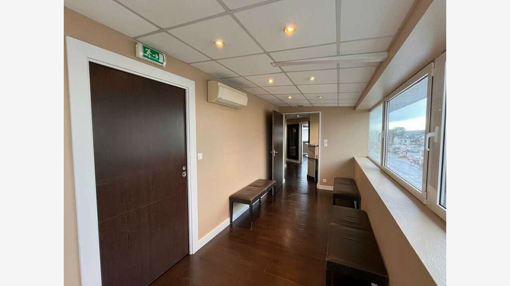 A louer bureaux 110m² à Vannes Séné