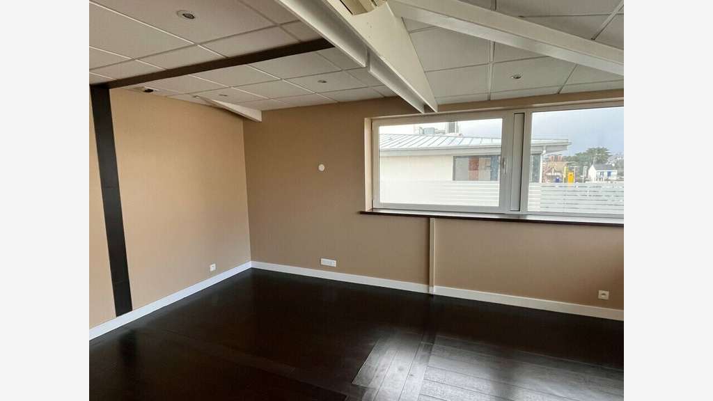 A louer bureaux 110m² à Vannes Séné