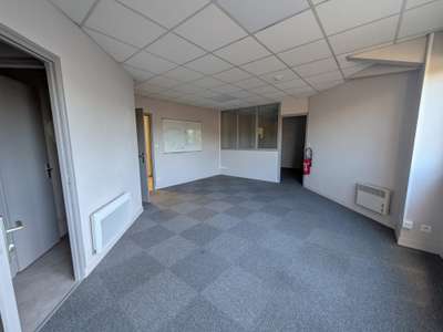 VANNES EST - Bureaux de 40 m² environ