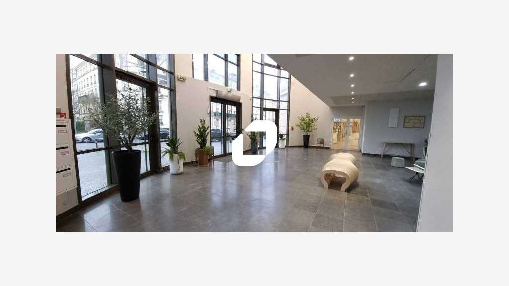 A louer Bureaux 2238m² Serris