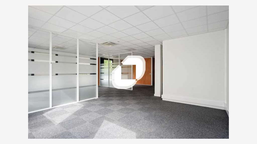 A louer Bureaux 74m² Serris