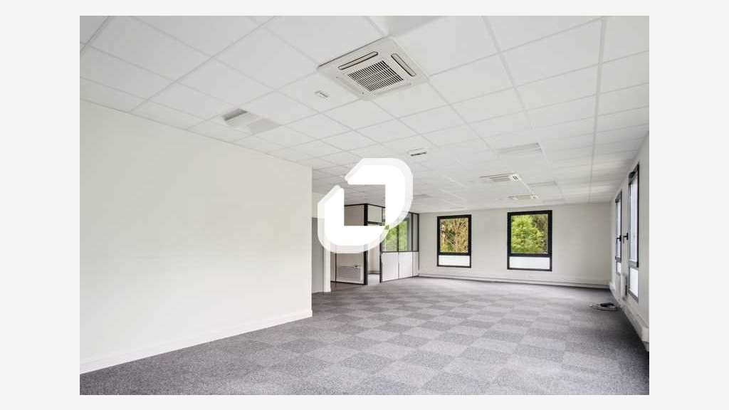 A louer Bureaux 74m² Serris