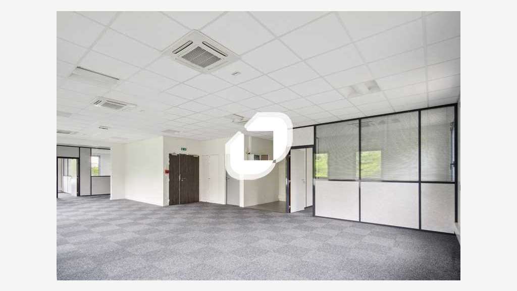 A louer Bureaux 74m² Serris