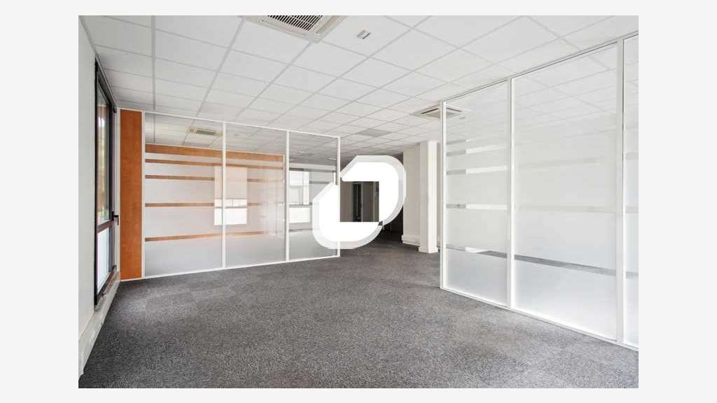 A louer Bureaux 74m² Serris