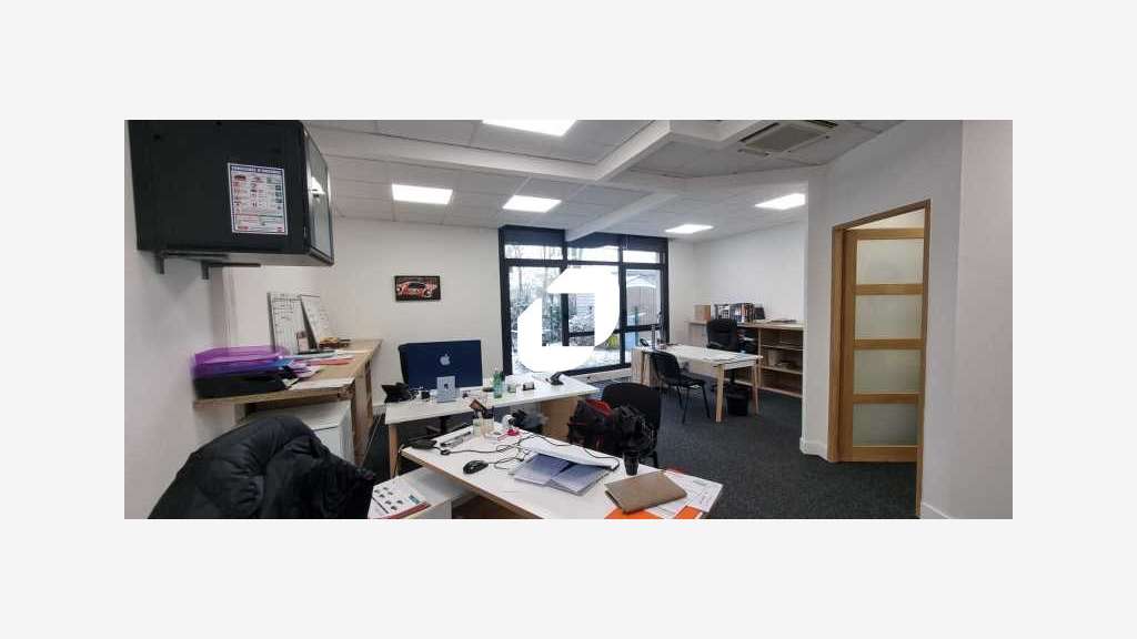 A louer Bureaux 67m² Serris