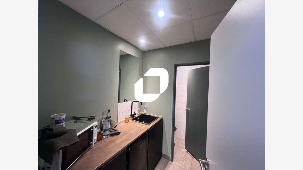 A louer Bureaux 80m² Serris