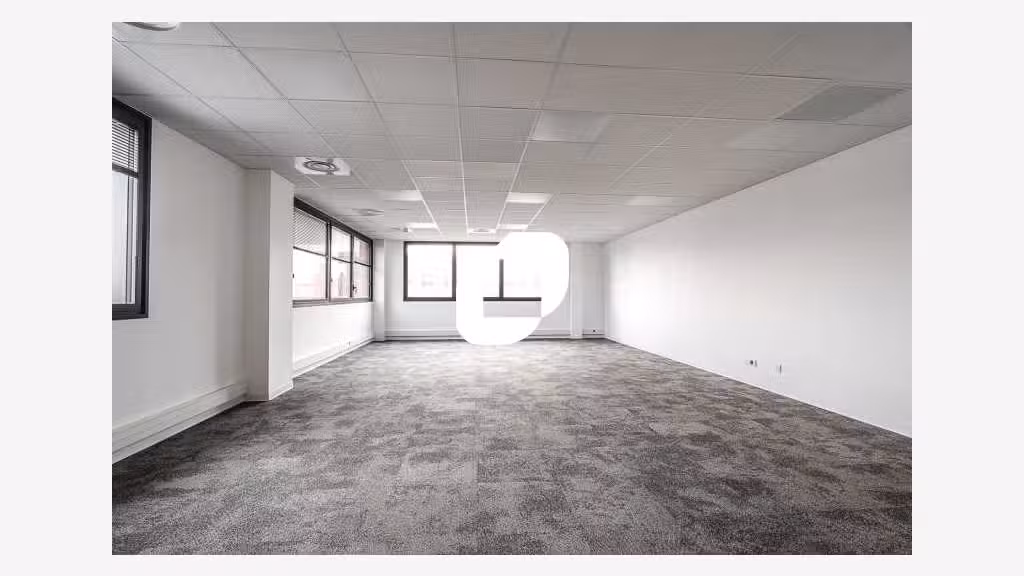 A louer Bureaux 77m² Serris