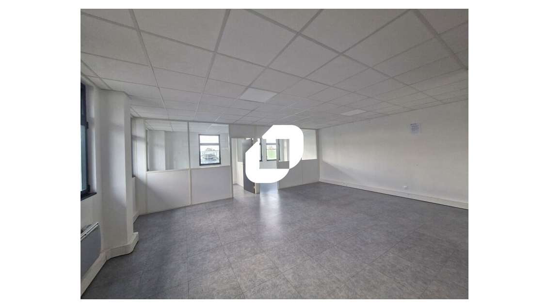 A louer Bureaux 60m² Servon