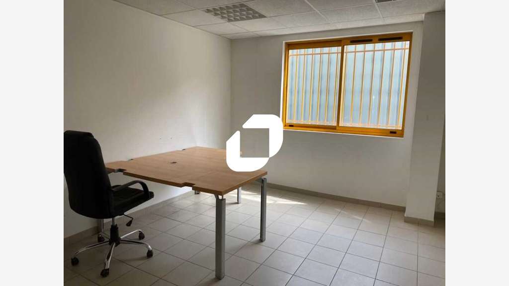 A louer Bureaux 190m² Sevran