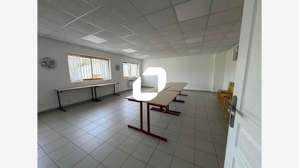 A louer Bureaux 110m² Sevran