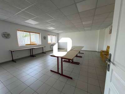A louer Bureaux 110m² Sevran