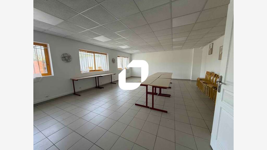 A louer Bureaux 110m² Sevran
