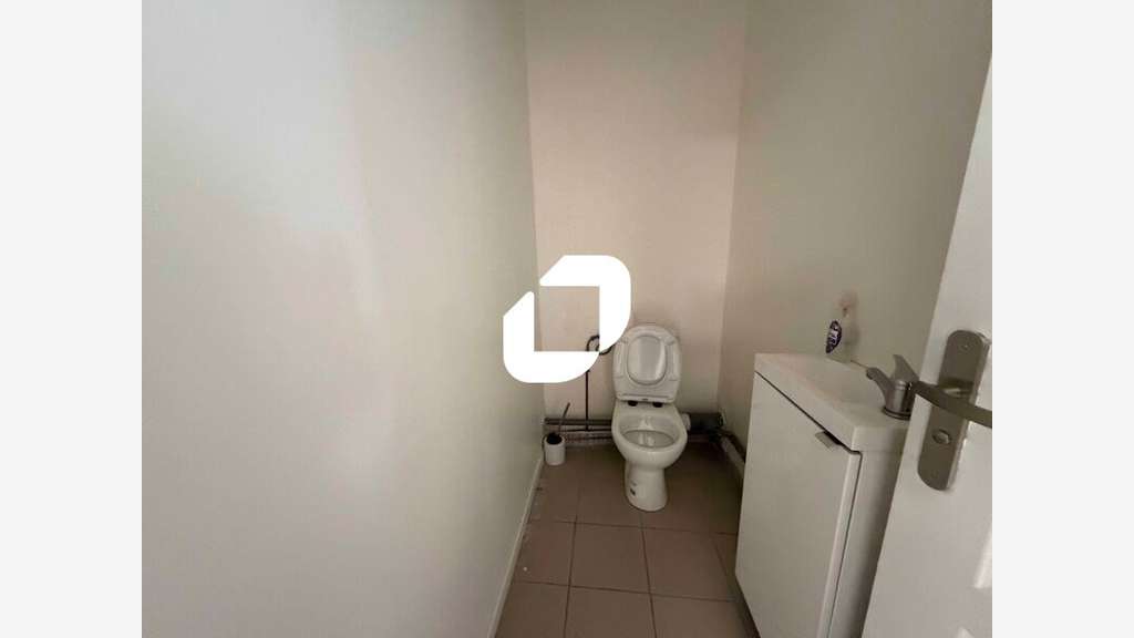A louer Bureaux 110m² Sevran