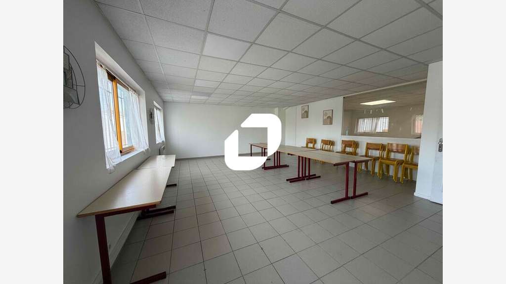 A louer Bureaux 110m² Sevran
