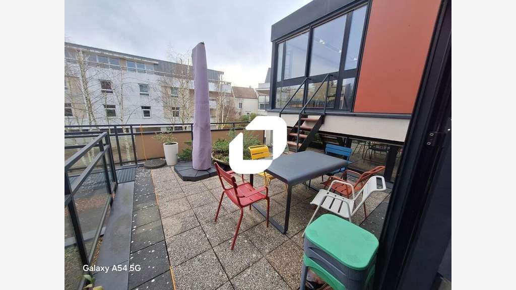 A louer Bureaux 92m² Sevres