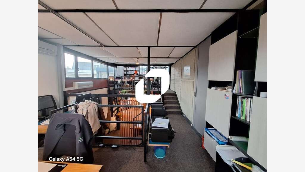 A louer Bureaux 92m² Sevres