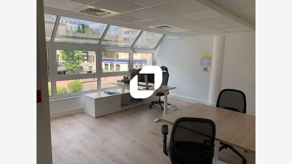 A louer Bureaux 240m² Sevres