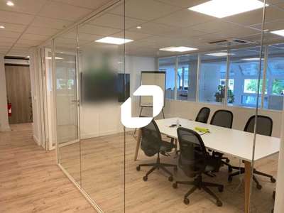 A louer Bureaux 240m² Sevres