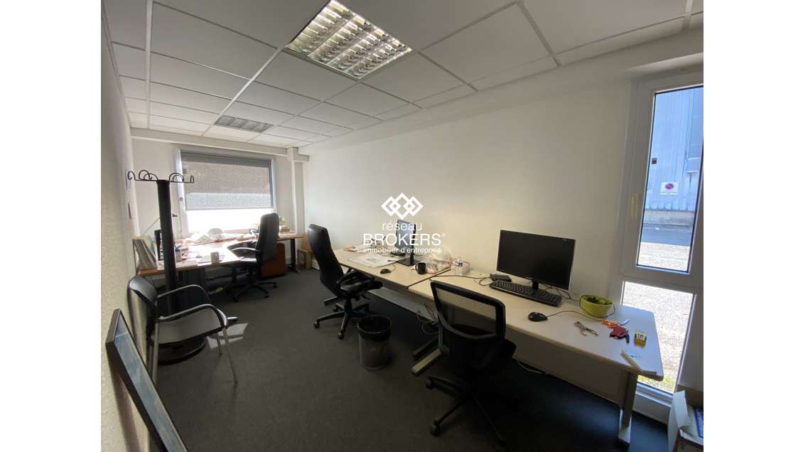 A louer bureau 260m² Seyssinet / Pont de Catane