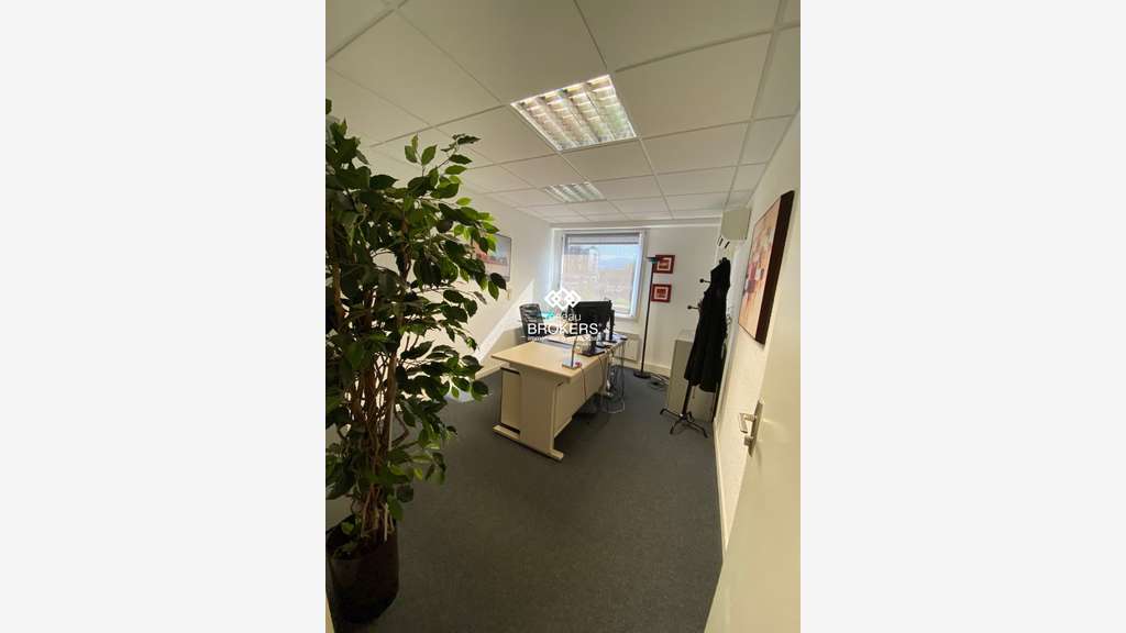 A louer bureau 260m² Seyssinet / Pont de Catane