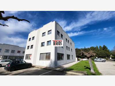 Immobilier Professionnel à louer 