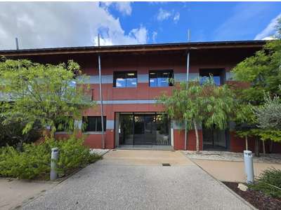 Location Bureaux à Solliès-Ville