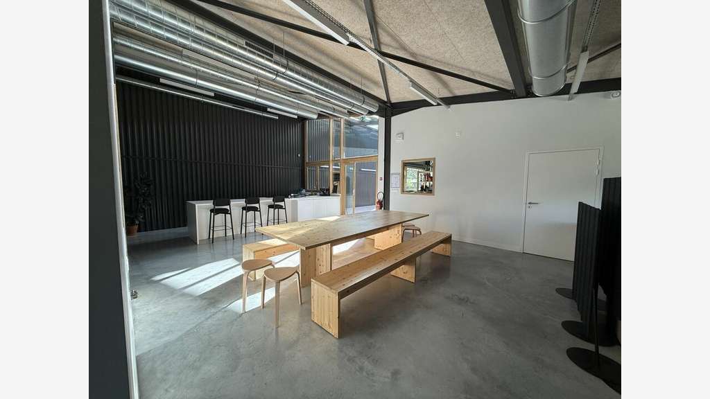 Bureau de 210m² à louer en R+1 à Soorts-Hossegor