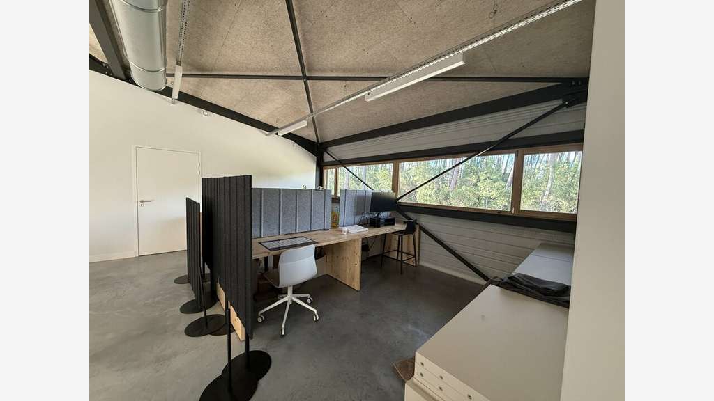 Bureau de 210m² à louer en R+1 à Soorts-Hossegor