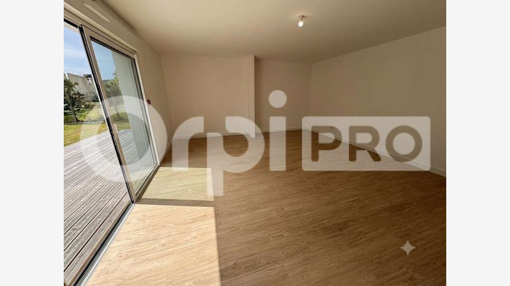 Bureau privatif de 32m² à louer à Soorts-Hossegor