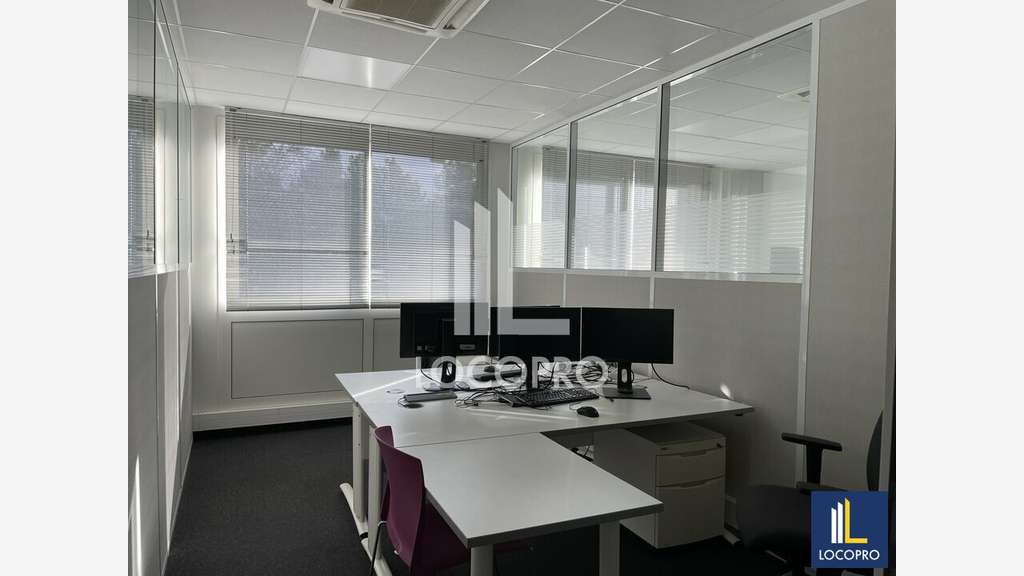 A louer bureaux 283m² Sophia Antipolis Rte Dolines