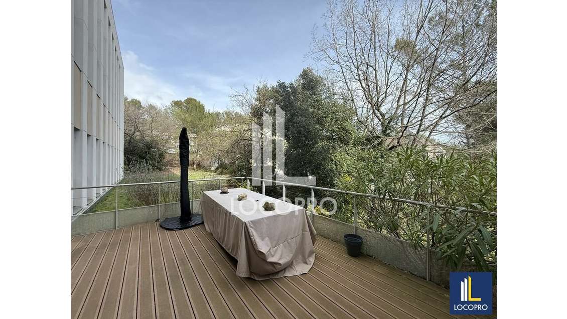 A louer bureaux 283m² Sophia Antipolis Rte Dolines