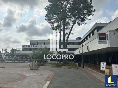 Location bureau 86m² Sophia-Antipolis Pl. Bermond