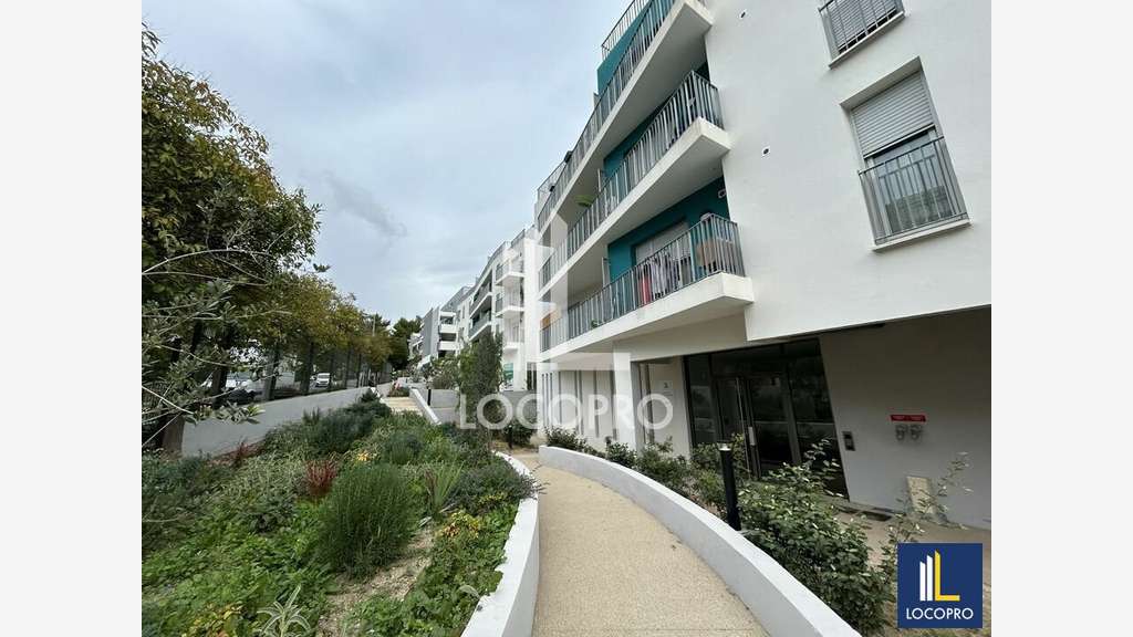 Location bureaux 240m² RDC à Antibes