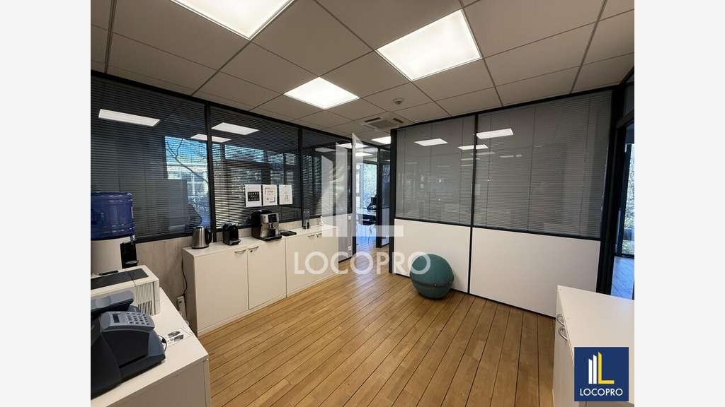 A louer bureaux professionnels à Sophia Antipolis