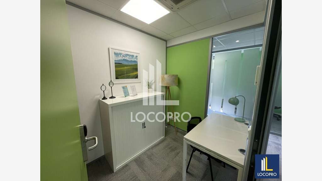 Location bureaux à partir 229m² à Sophia Antipolis